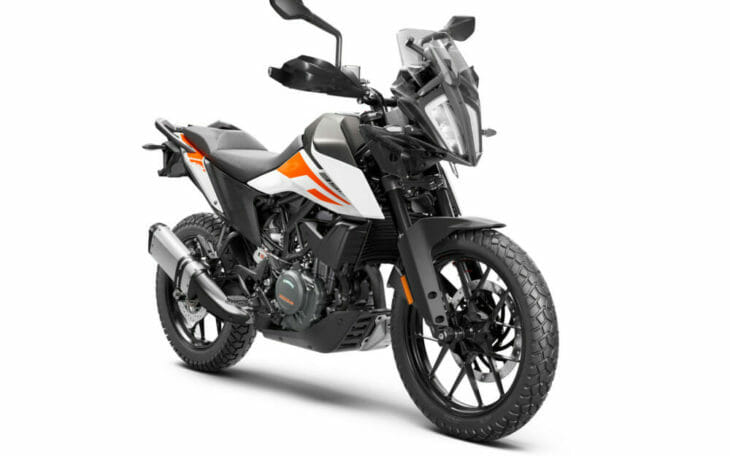 2020 KTM 390 Adventure First Look 4