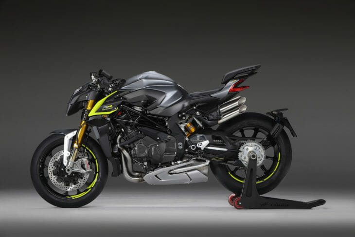 MV Agusta Brutale 1000 RR First Look