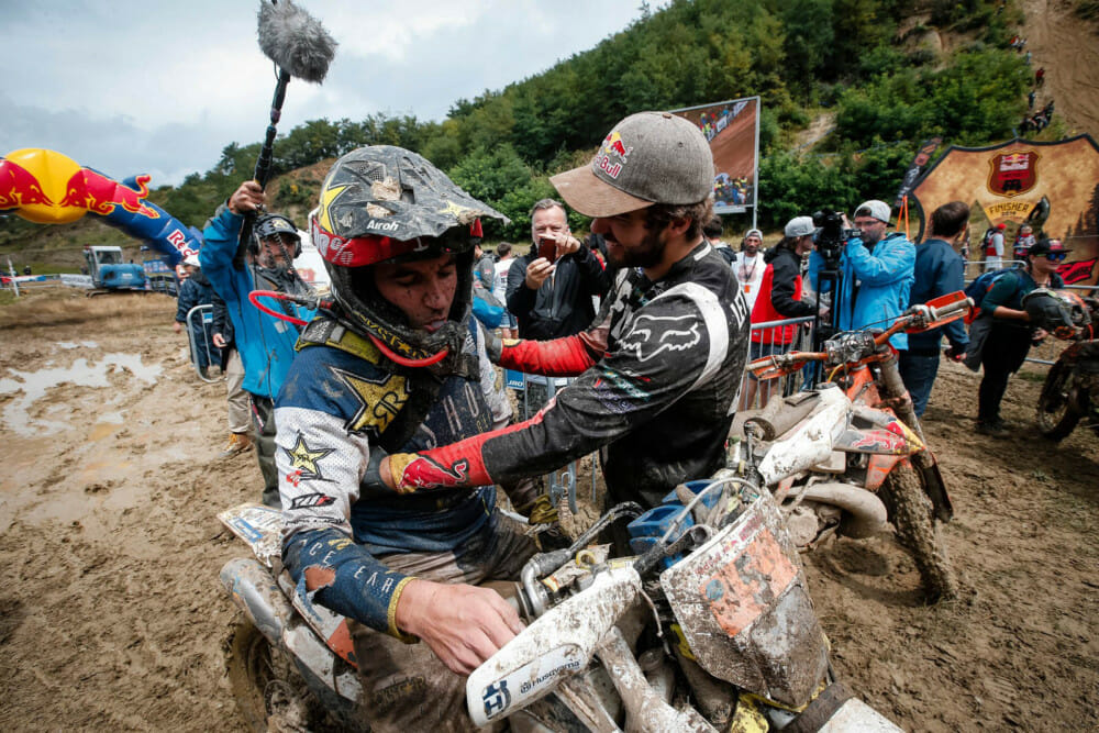 Alfredo Gomez and Manuel Lettenbichler embrace after their epic Red Bull Romaniacs battle