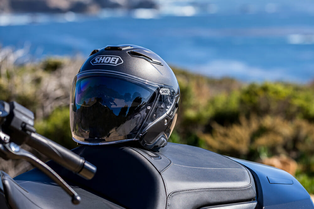 Shoei J-Cruise II Helmet - Cycle News