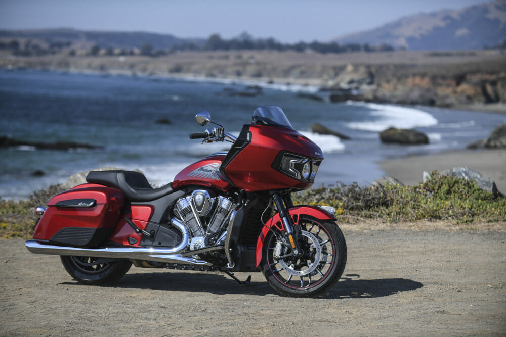 Metzeler Cruisetec Tires  chosen as exclusive Original Equipment of the New Indian® Challenger motorcycle 