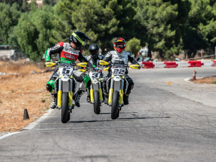Live 100 Moto Supermoto School Sakhri coaching
