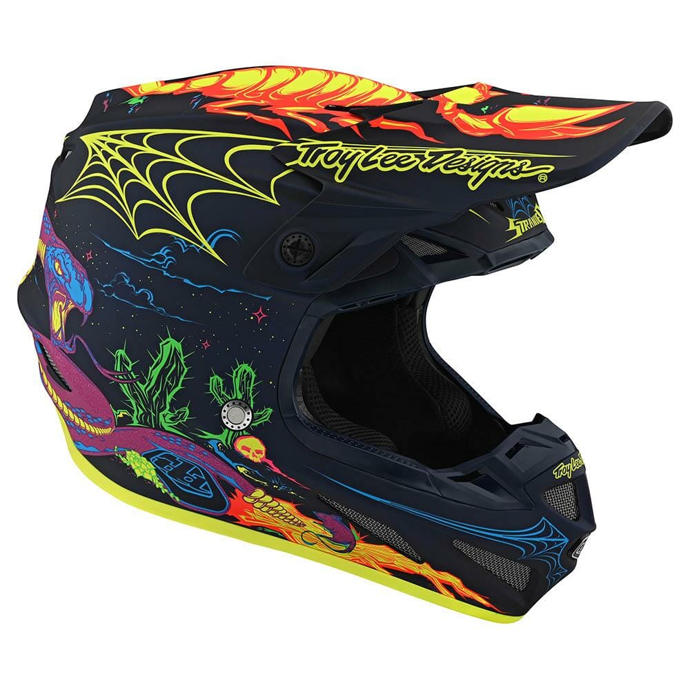 Troy Lee Designs has fresh graphics out for its SE4 MX helmet.