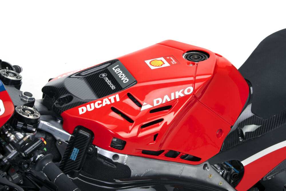 Motorola signs as Ducati Corse Official Partner