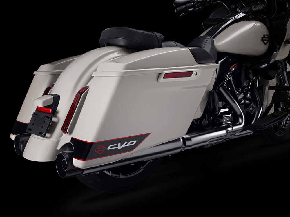 New 2020 Harley-Davidson CVO Road Glide features H-D Connect and RDRS.