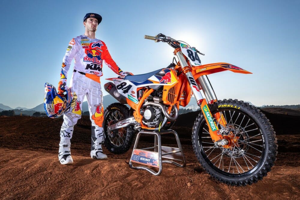 Jeffrey Herlings Signs New KTM MXGP Contract