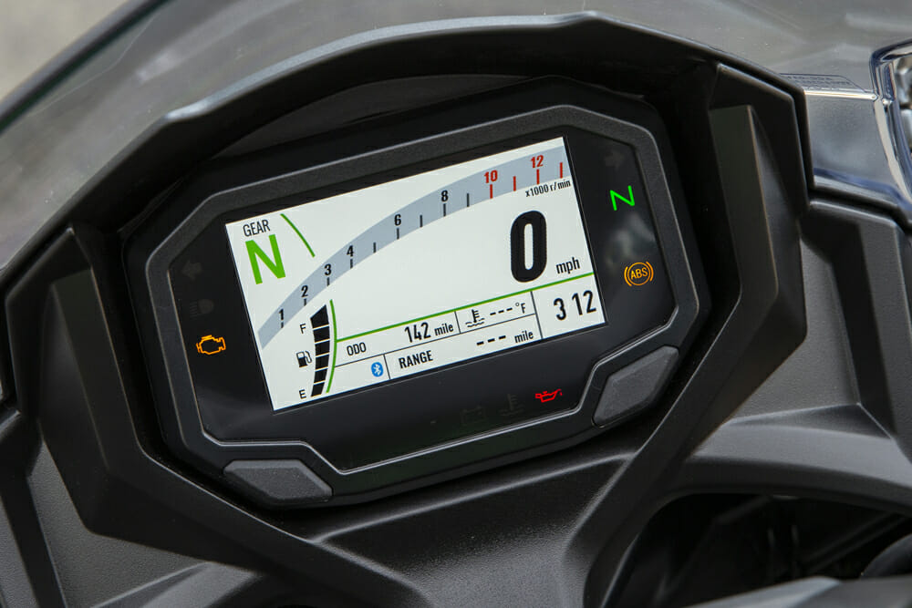 The background of the dash on the 2020 Kawasaki Ninja 650 can be changed from black to white.