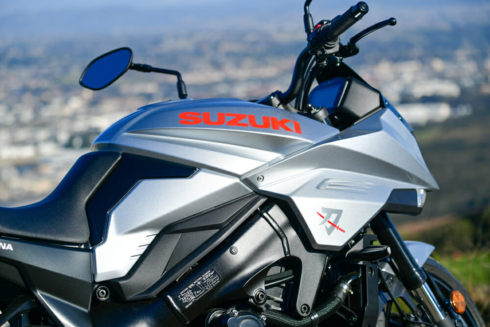 The 2020 Suzuki Katana has at 3.2-gallon fuel tank.