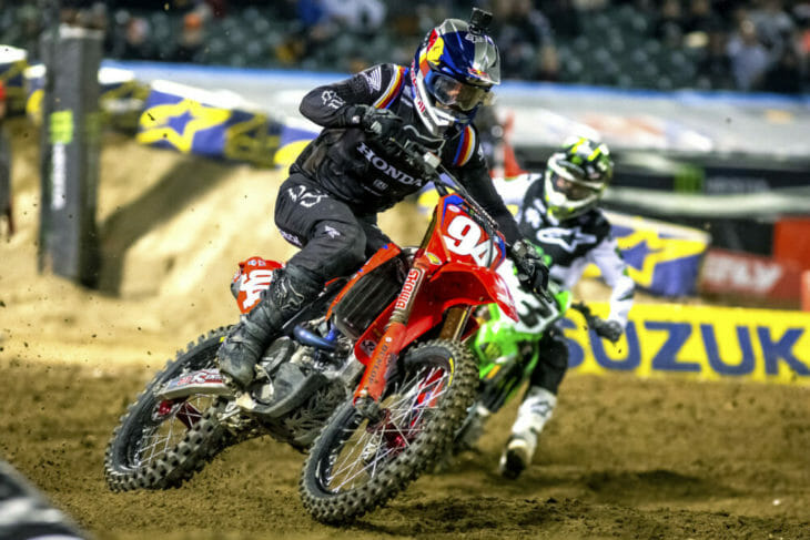 Cross-Rutted Column