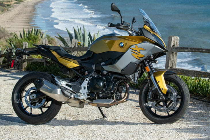 2020 BMW F 900 R & F 900 XR Review