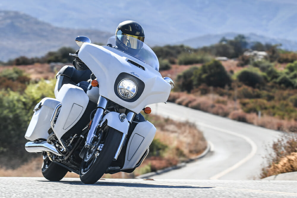 Roadmaster Dark Horse, minimalism in a maximalist motorcycle.