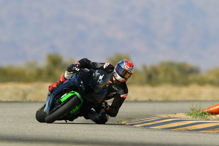 Corey Alexander testing his Graves Racing Services built ZX-10R at Chuckwalla. Photo: CaliPhotography
