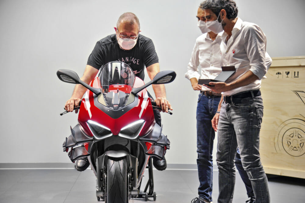 Superleggera V4 001/500 Delivered at Borgo Panigale