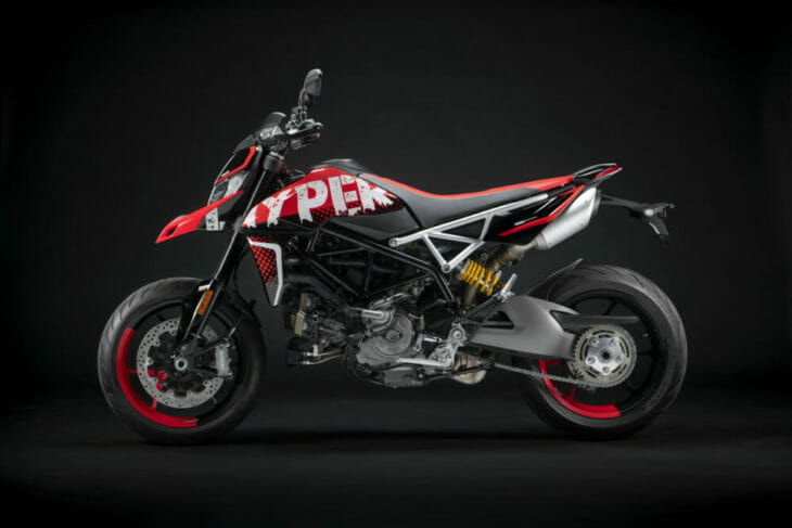 2020 Ducati Hypermotard 950 RVE studio dead side left