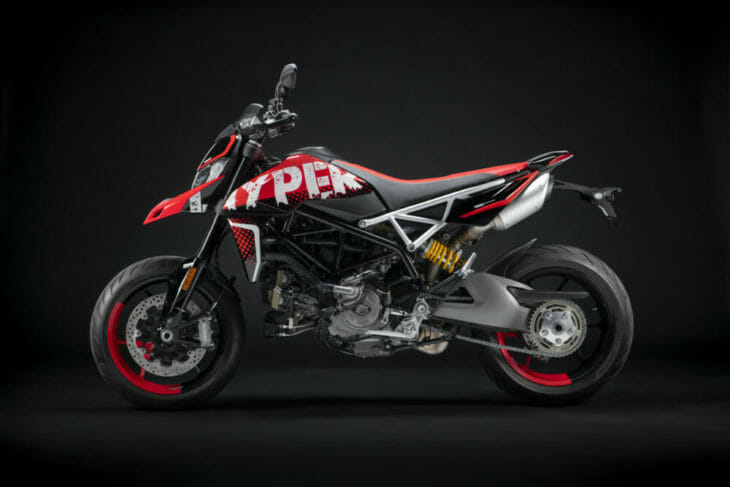 2020 Ducati Hypermotard 950 RVE studio dead side left