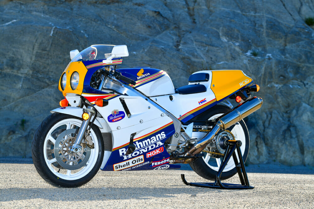 1990 Honda RC30 Specifications