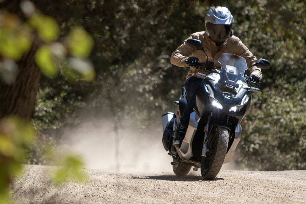 21 Honda Adv150 Review Cycle News