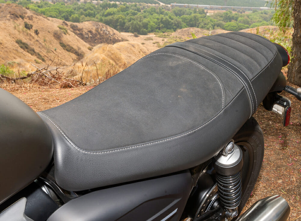2020 Triumph Street Twin suede seat