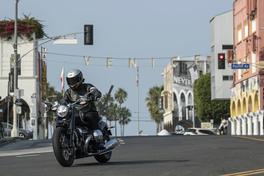 2021 BMW R 18 on the streets of USA