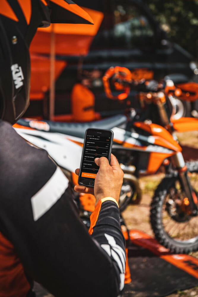 KTM Connectivity Unit Kit and myKTM App Cycle News
