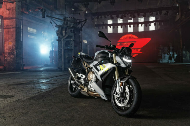 2021 BMW S 1000 R First Look 6