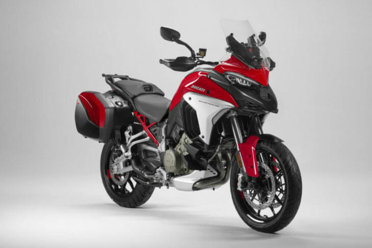 2021 Ducati Multistrada V4 studio