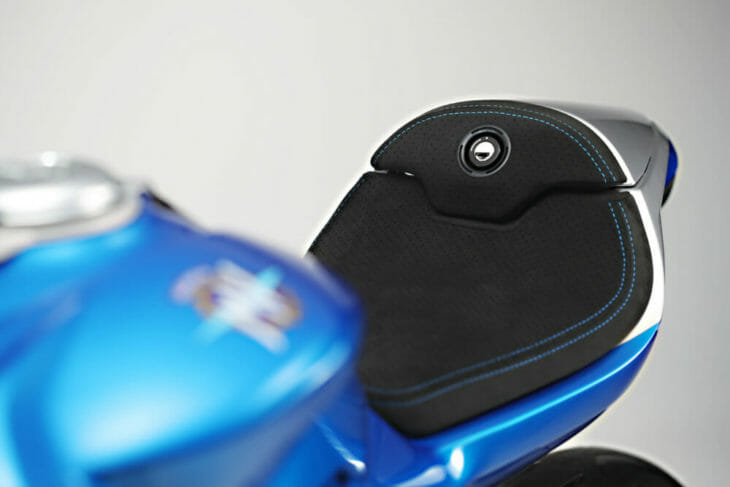 MV Agusta Superveloce Alpine seat MV Agusta Superveloce Alpine seat