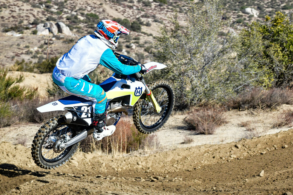 2021 Husqvarna FC 250 jumping