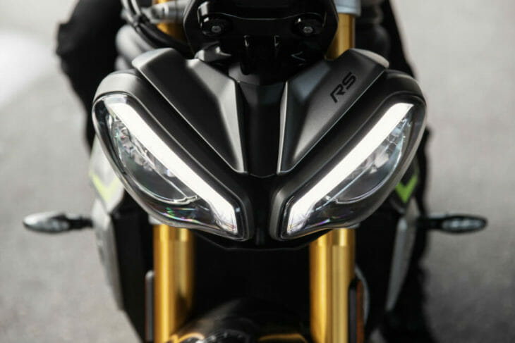 2021 Triumph Speed Triple First Look headlight