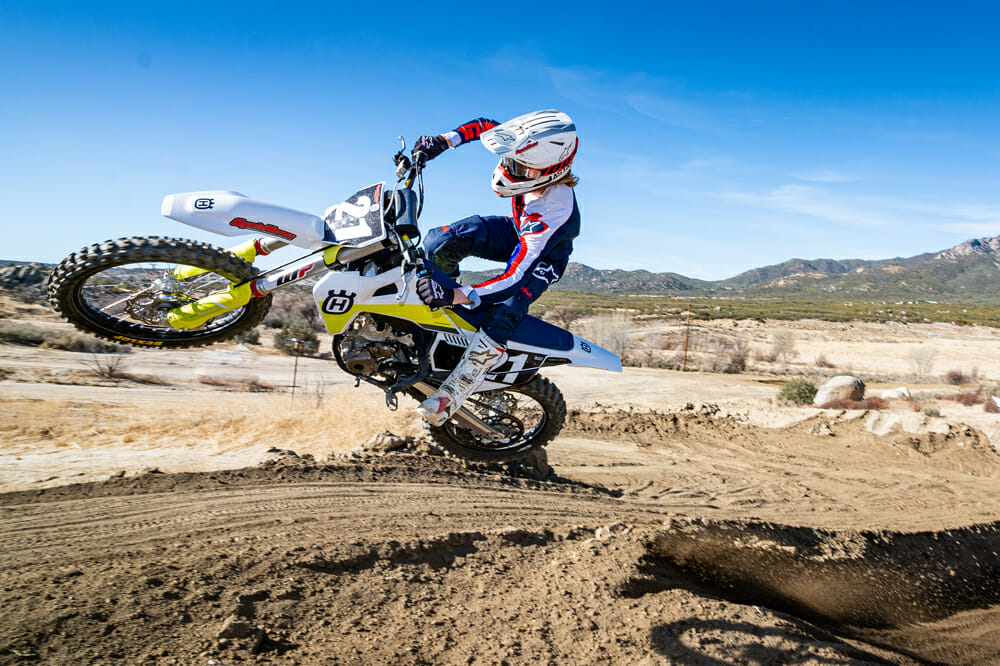 2021 Husqvarna FC 250 jumping