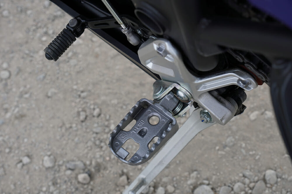 Yamaha Tenere 700 footpegs