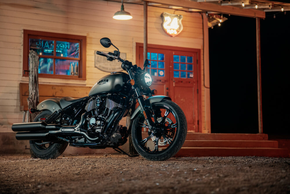 2022 Indian Chief Dark Horse
