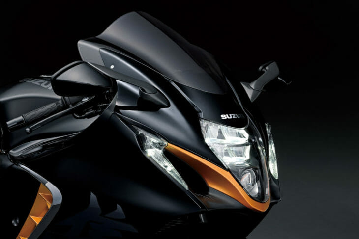 2022 Suzuki Hayabusa First Look light