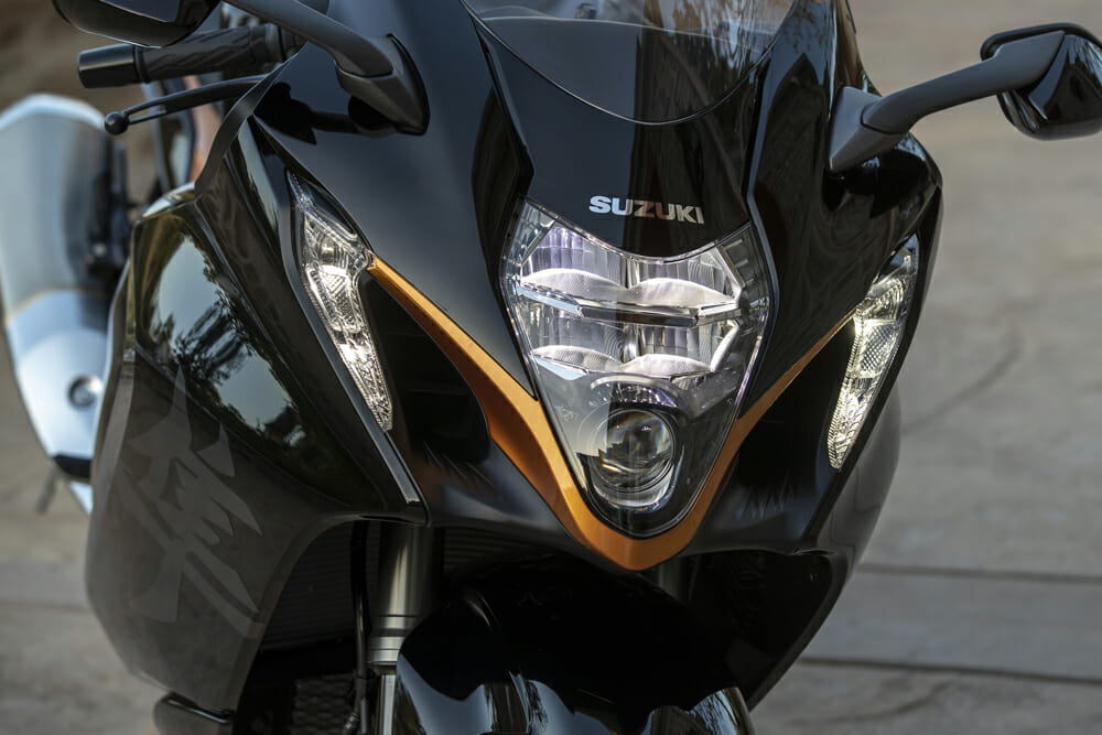 2022 Suzuki Hayabusa turn signals