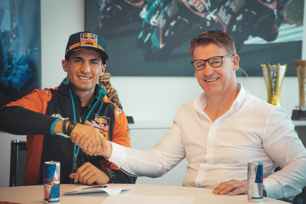 Kevin Benavides signs with Red Bull KTM Factory Racing
