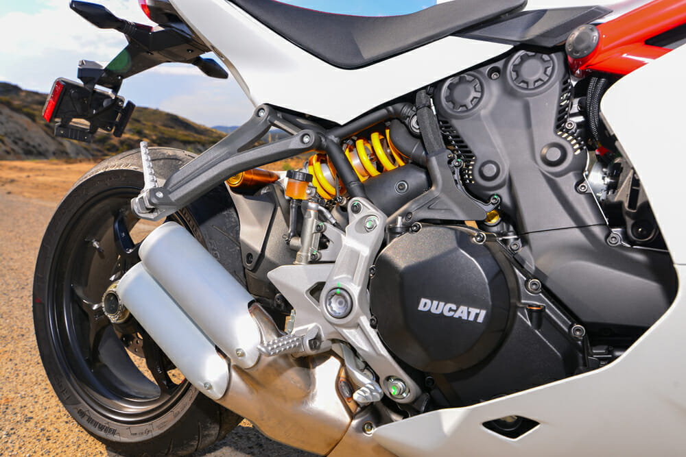 2021 Ducati SuperSport 950 S shock