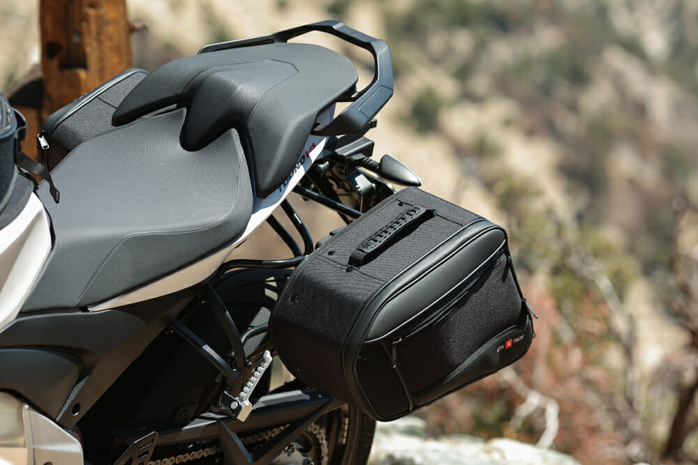 2021 Aprilia Tuono V4 seat and saddlebags