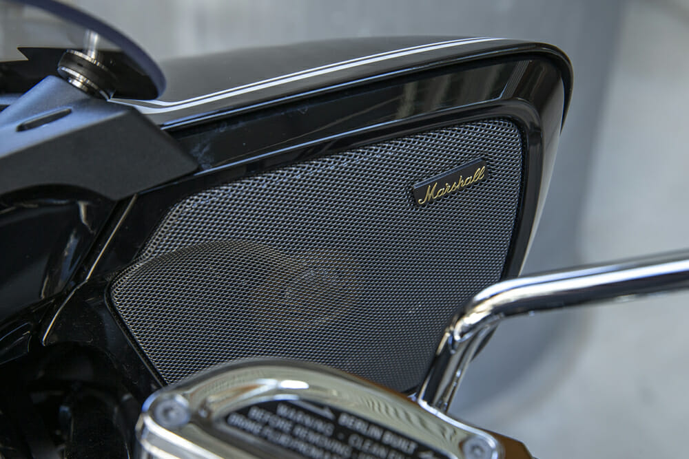2022 BMW R 18 Marshall audio system