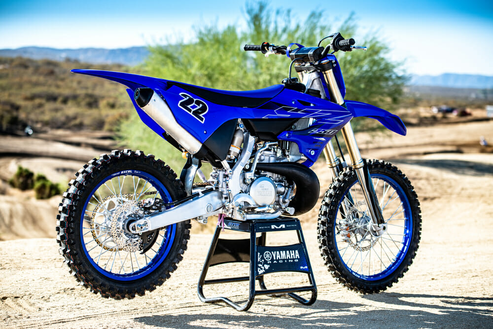 includes Riding with the Hurricane Preparing the Yamaha YZ and IT for Competition 