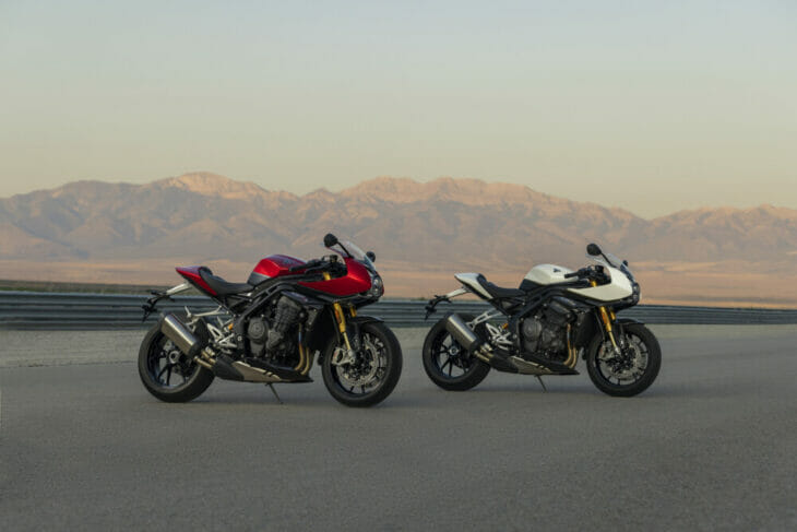 2022 Triumph Speed Triple 1200 RR (1)