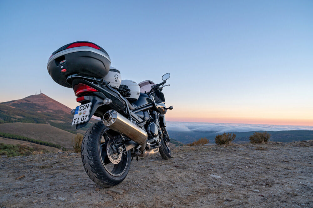 Continental ContiRoadAttack 4 Tire