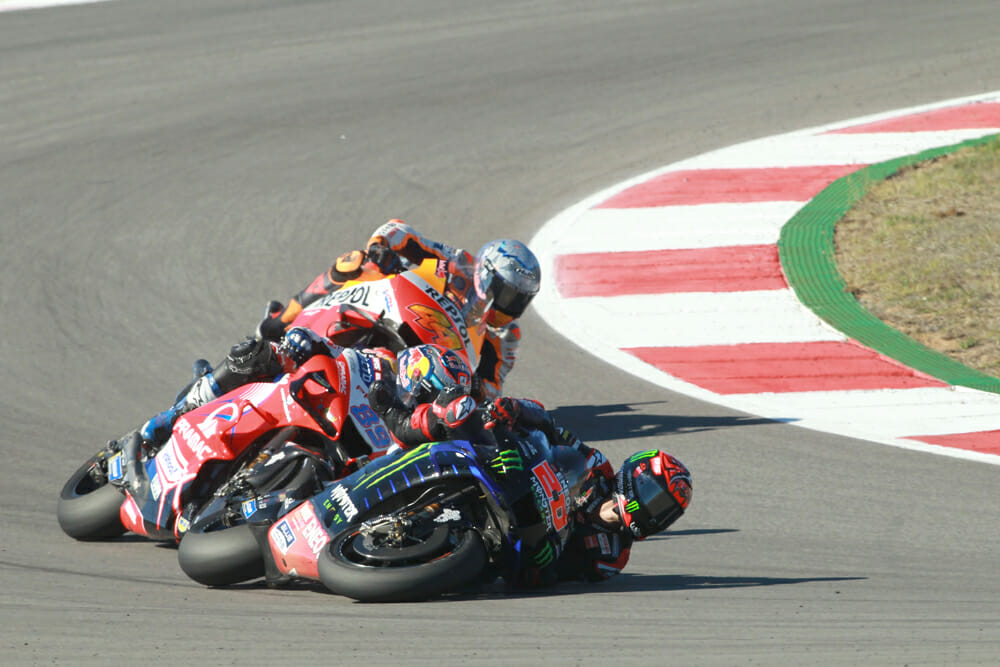 Fabio Quartararo crashing