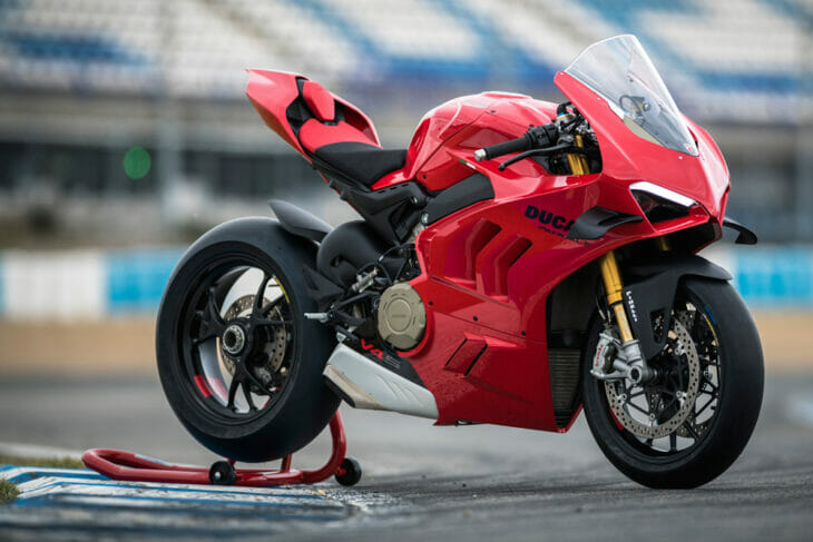 Cycle News Magazine 2022 Ducati Panigale V4 S Review