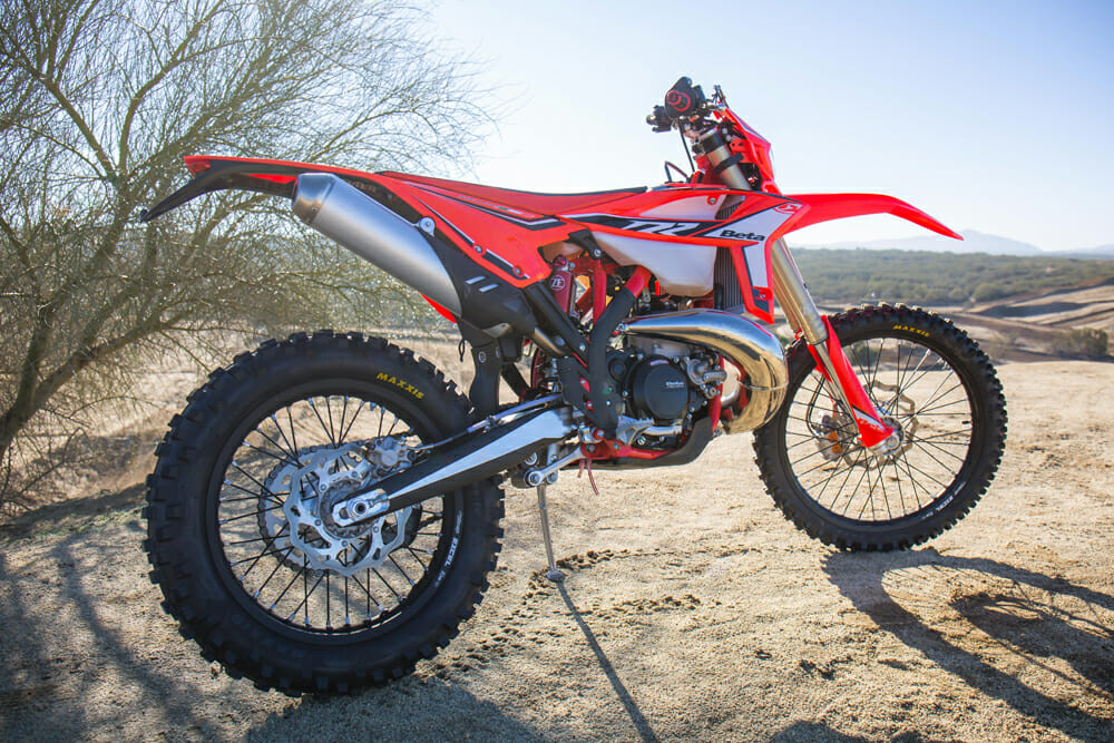 2022 Beta 300 RR Review Cycle News