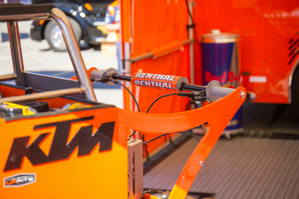 cycle-news-2022-ANAHEIM-3-SUPERCROSS-25