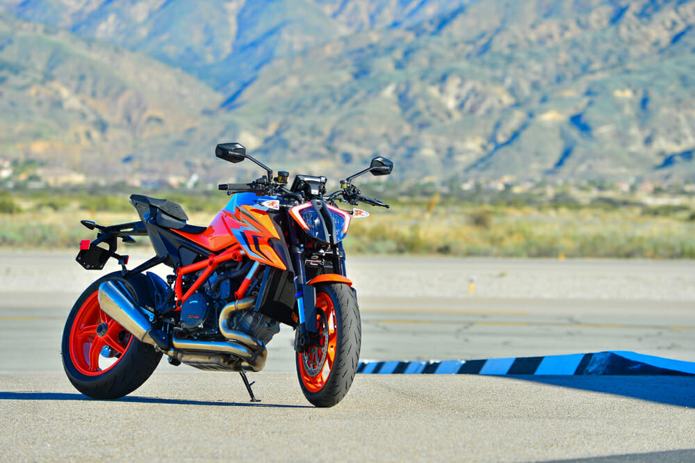 2022 KTM 1290 Super Duke R Review - Cycle News