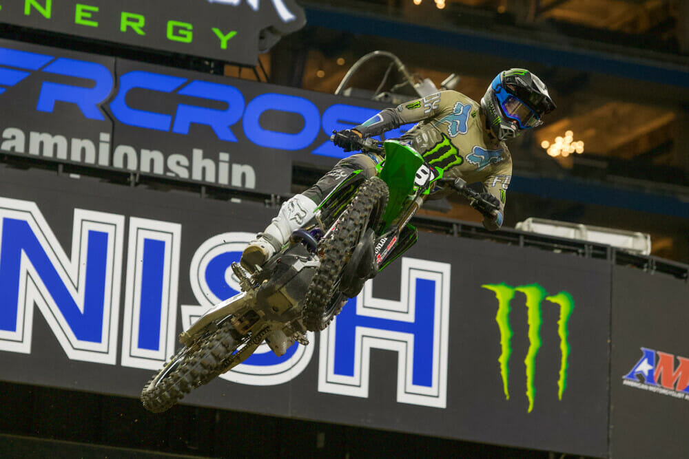 2022-detroit-supercross-cycle-news-brown-dog-photo-cameron-mcadoo