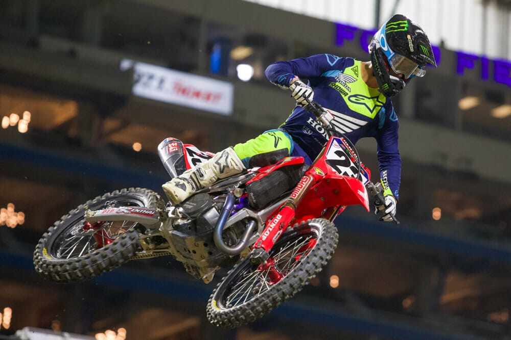 2022-detroit-supercross-cycle-news-brown-dog-photo-chase-sexton