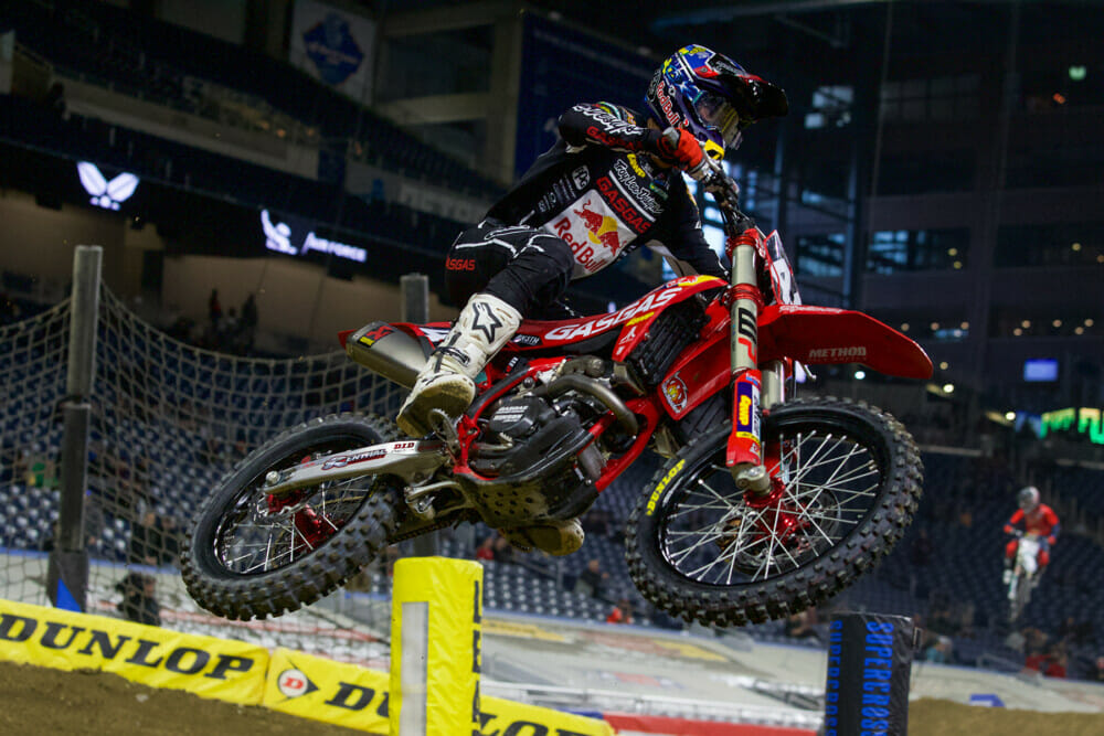 2022-detroit-supercross-cycle-news-brown-dog-photo-pierce-brown