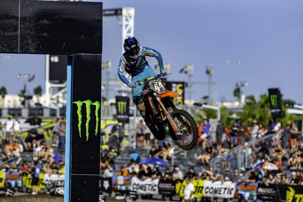 NOAH_SMERDON_250B_LIMITED_RCSX_22_RK-